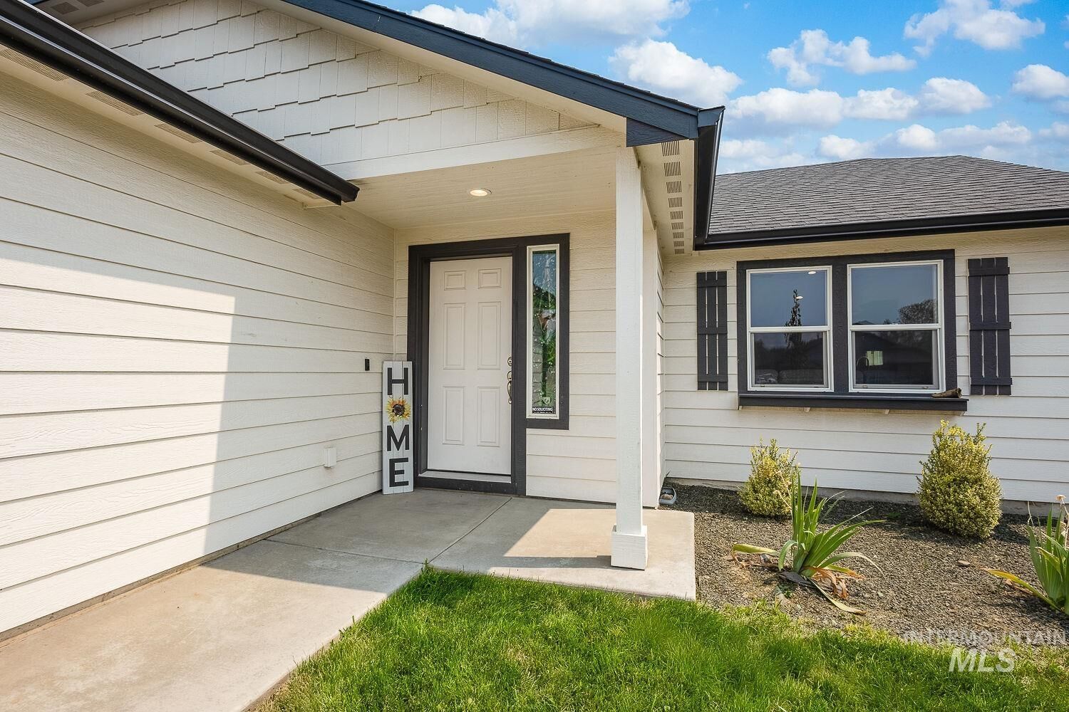 Property Photo: 510 Bolson Pl ID 83605
