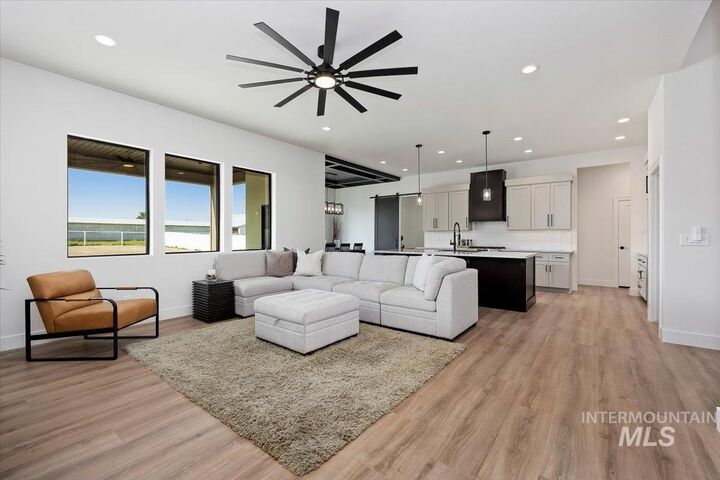 Property Photo:  3068 Moonrise Road  ID 83301 