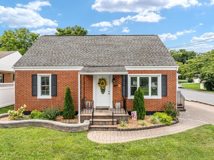 Property Photo:  153 Fox Drive  VA 22601 