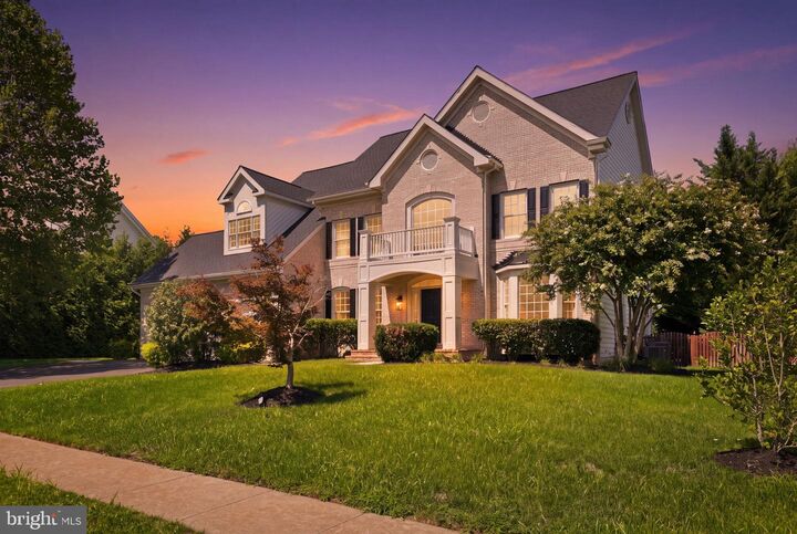 Property Photo:  18426 Rim Rock Circle  VA 20176 