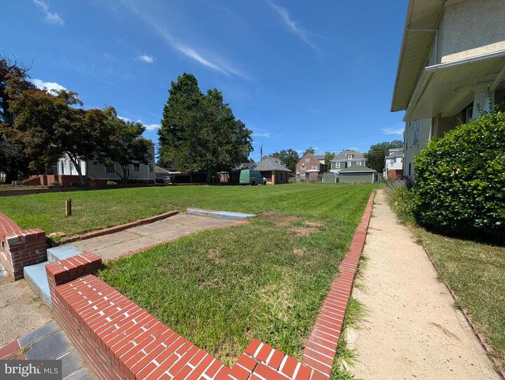 Property Photo:  920 Berkeley Avenue  NJ 08618 