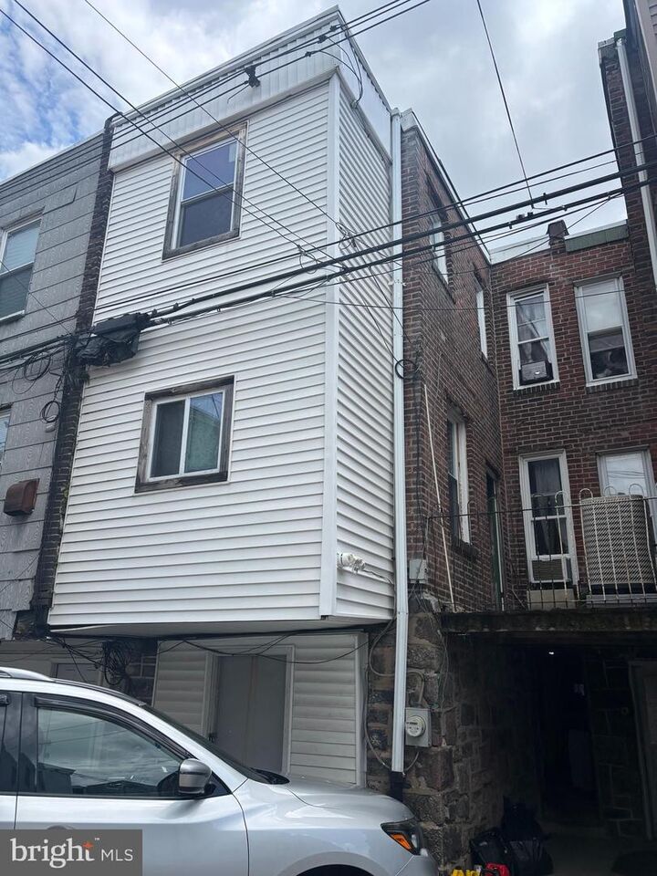 Property Photo:  3904 N Glendale Street  PA 19124 