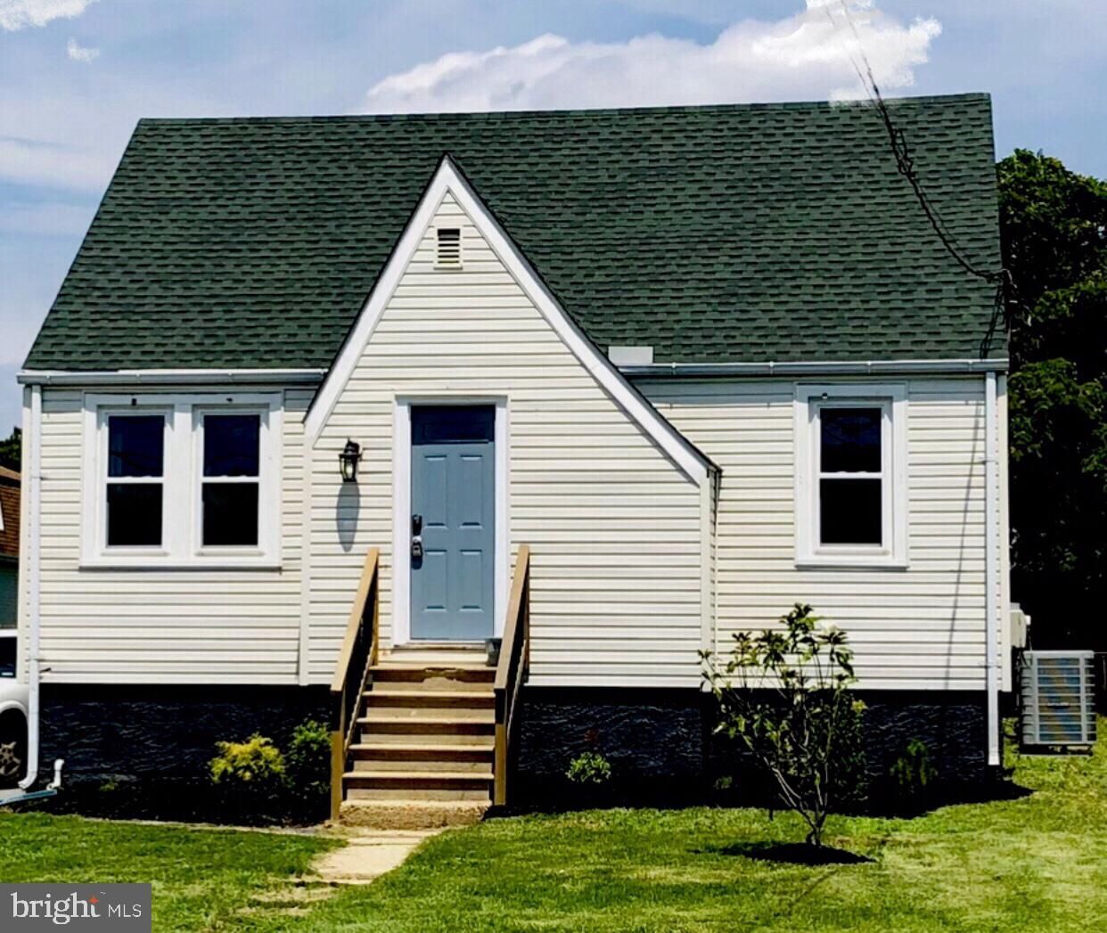 Property Photo:  822 Wise Avenue Wise Ave  MD 21222 