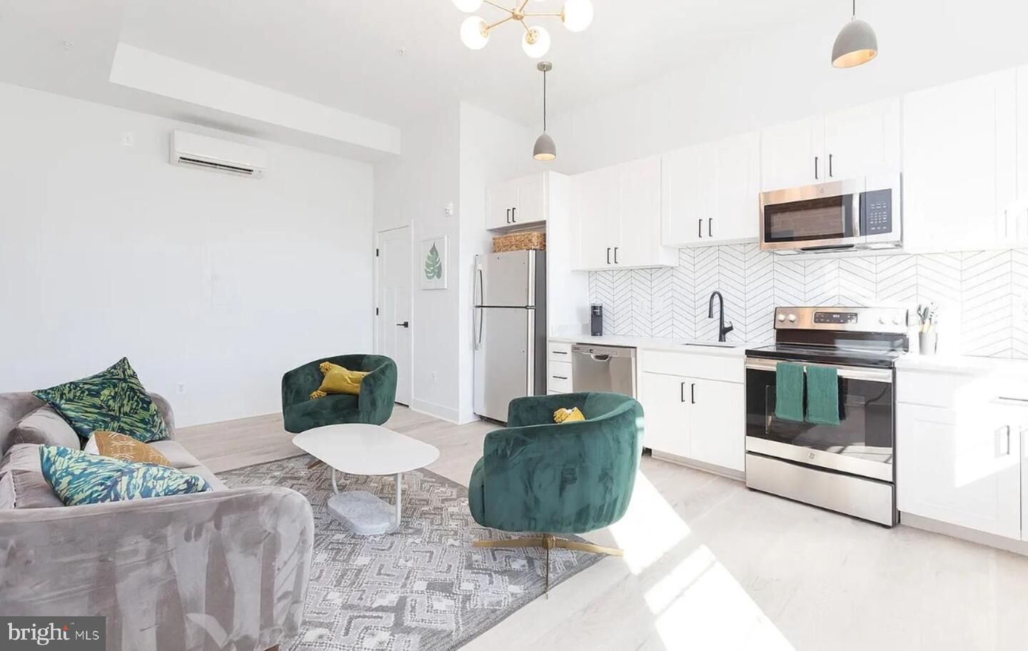Property Photo: 415 Saint Paul Street 401 MD 21202