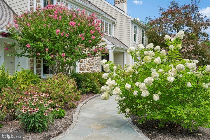 Property Photo:  409 Chester Road  PA 19333 
