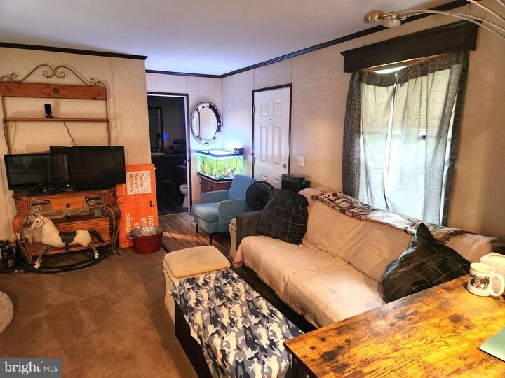 Property Photo:  352 W Ridge Rd  PA 15559 