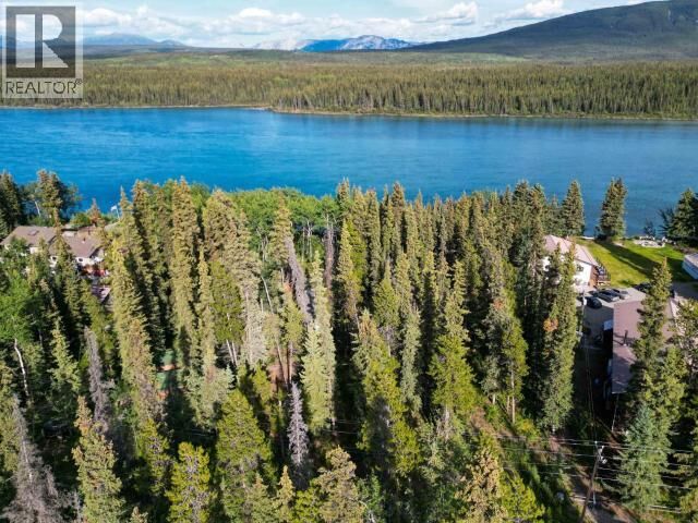 Property Photo: 1402 Tagish Road YT Y0B 1T0
