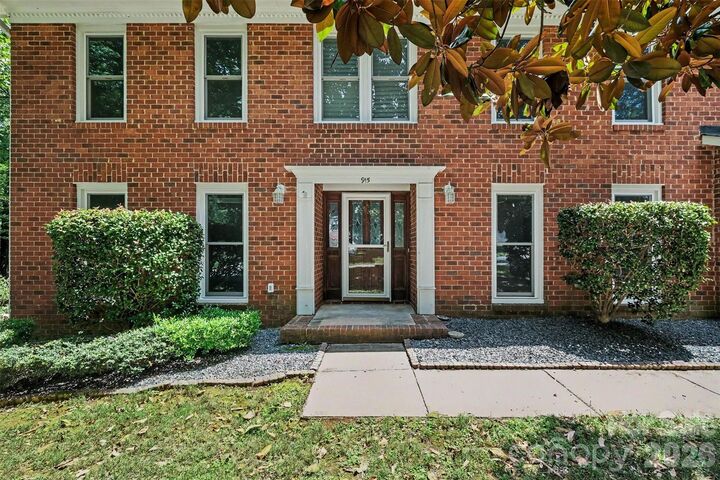 Property Photo:  915 Brightmoor Drive  NC 28105 