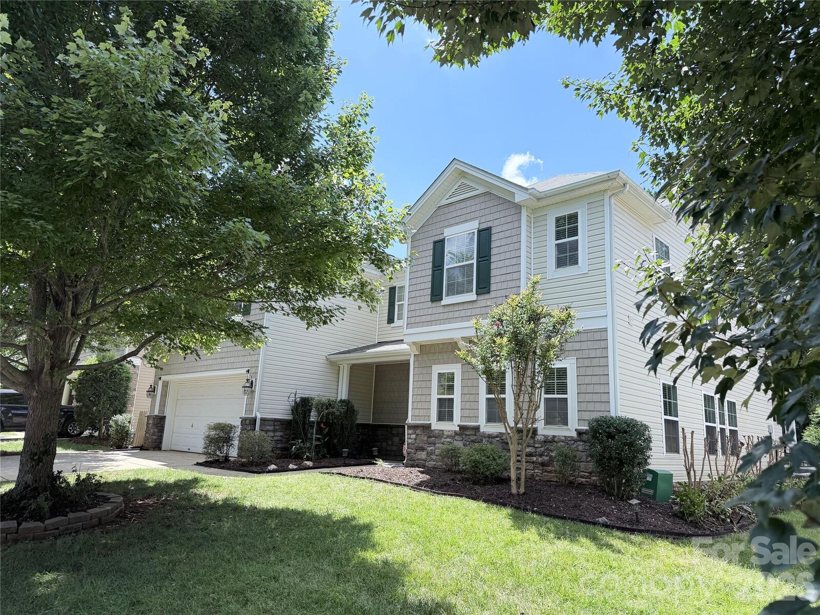 Property Photo:  9513 Seamill Road  NC 28278 