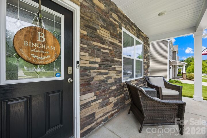 Property Photo: 705 Saddlebred Lane NC 28097