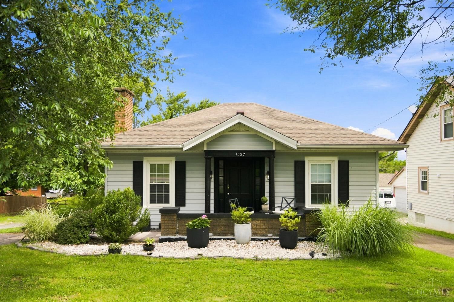 Property Photo:  1027 Millville Avenue  OH 45013 