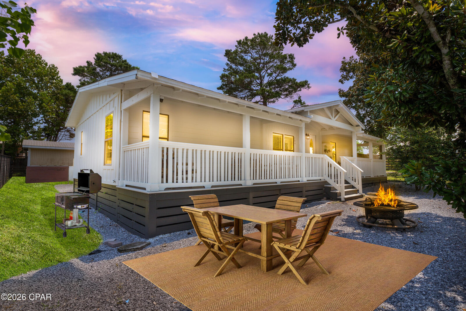 Property Photo:  704 Gulf View Drive  FL 32413 