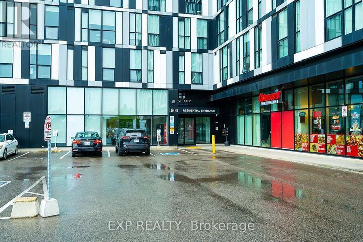 Property Photo:  1900 Simcoe Street North 739  ON L1G 0C1 