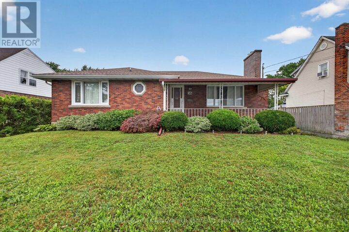 Property Photo: 36 Third Street ON L3B 4W4
