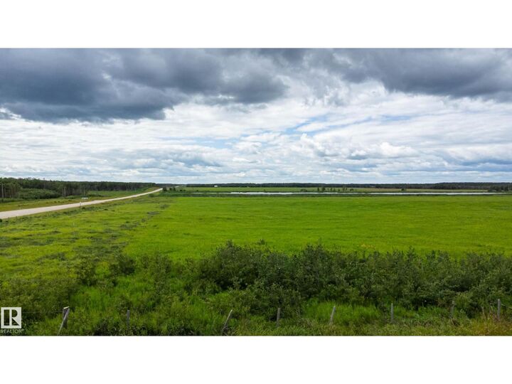 Property Photo: RR 424 And Hwy 28 AB T0A 0B0