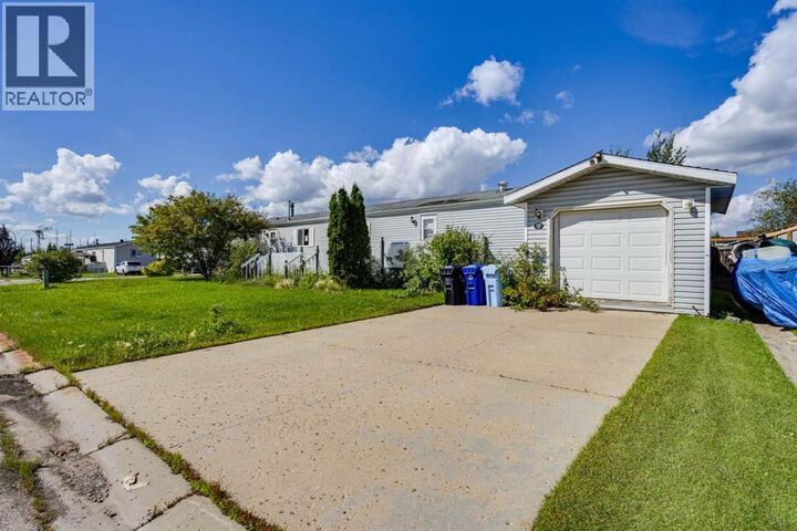 Property Photo:  248 Palomino Close  AB T9H 5M2 