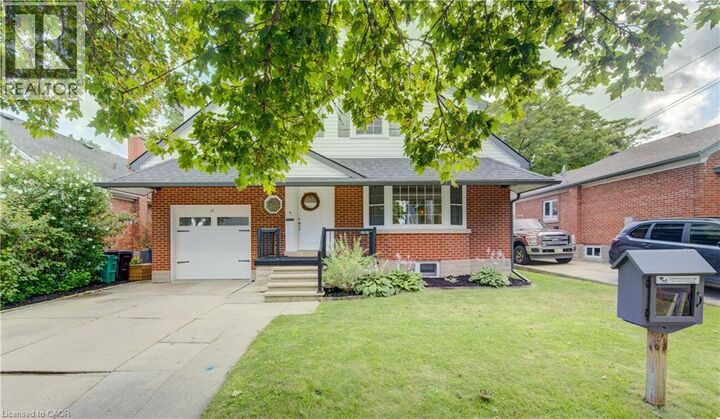 Property Photo: 31 Edmund Road ON N2H 1J5
