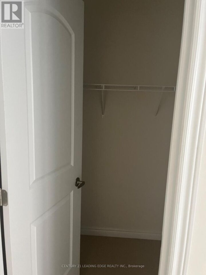 Property Photo: 23 Boland Court ON L4G 0W6