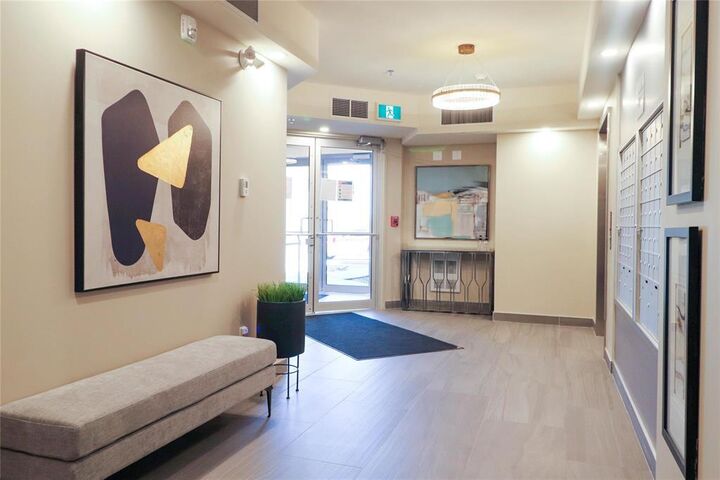 Property Photo: 50 Philip Lee Drive MB R3W 0P7