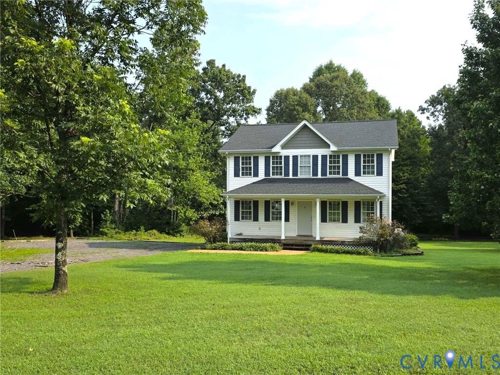 Property Photo: 21500 Runaround Lane VA 23885