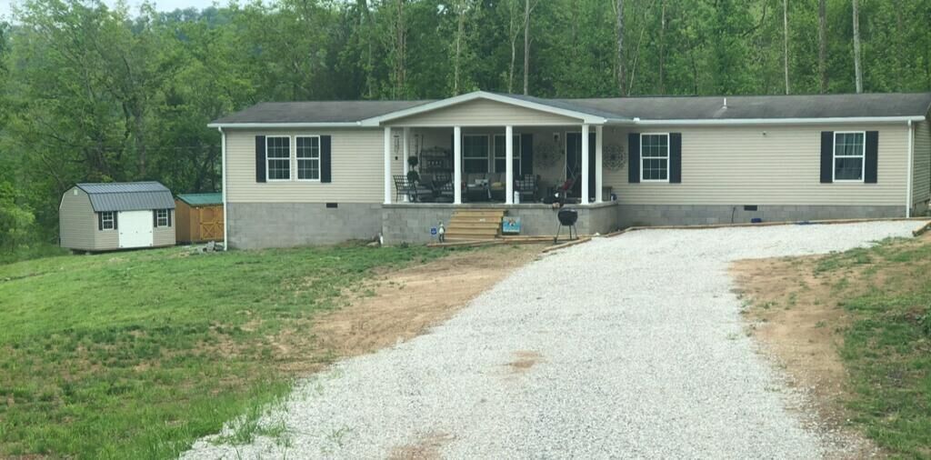 Property Photo:  5109 Ky. Rt.  321  KY 41222 