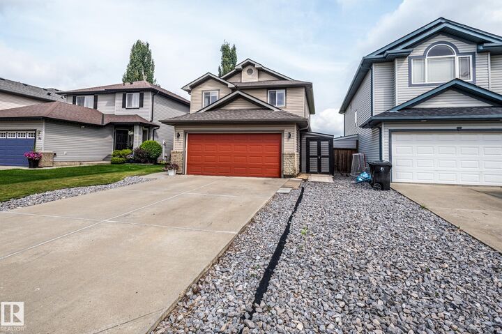 Property Photo:  47 Landon Crescent  AB T7X 0E4 