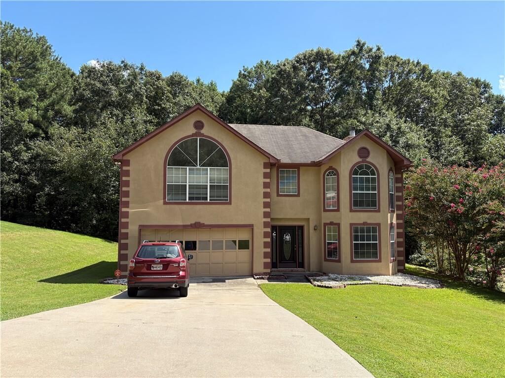 Property Photo: 1667 Rolling Stone Drive GA 30058