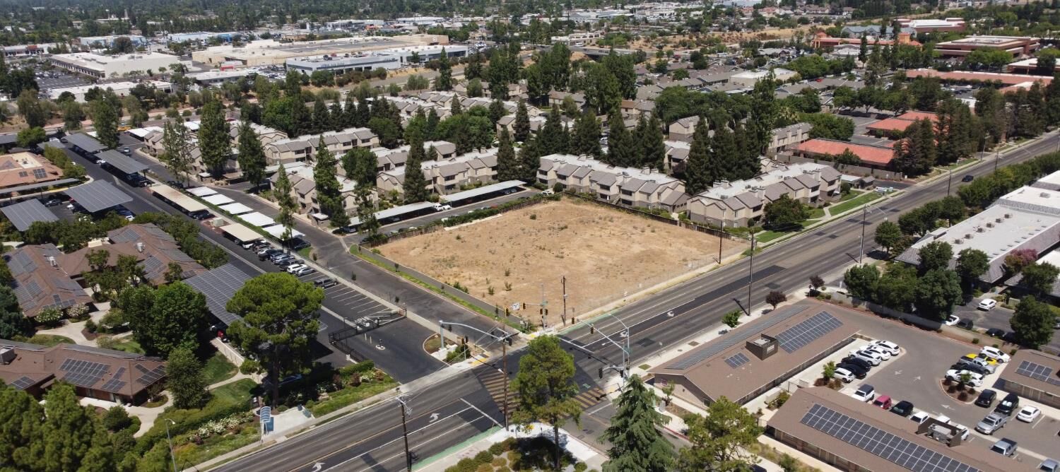Property Photo:  5631 N Fresno Street  CA 93710 