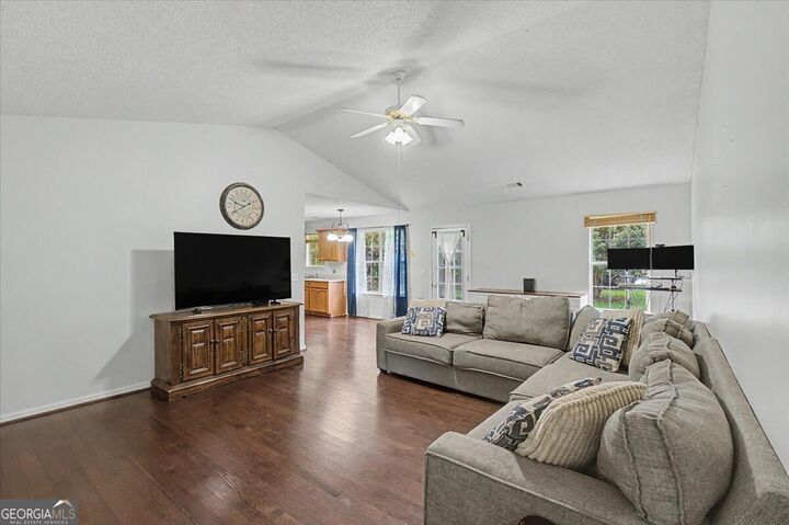 Property Photo:  28 Autumn Ridge Drive  GA 30145 