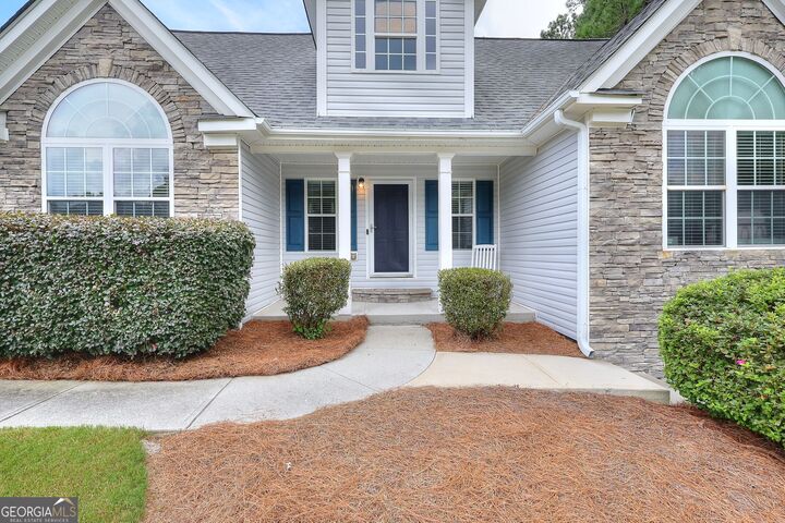 Property Photo:  1106 Caroline Court  GA 30052 