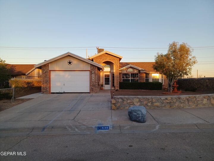 Property Photo:  536 Thayer Pease Avenue  TX 79928 