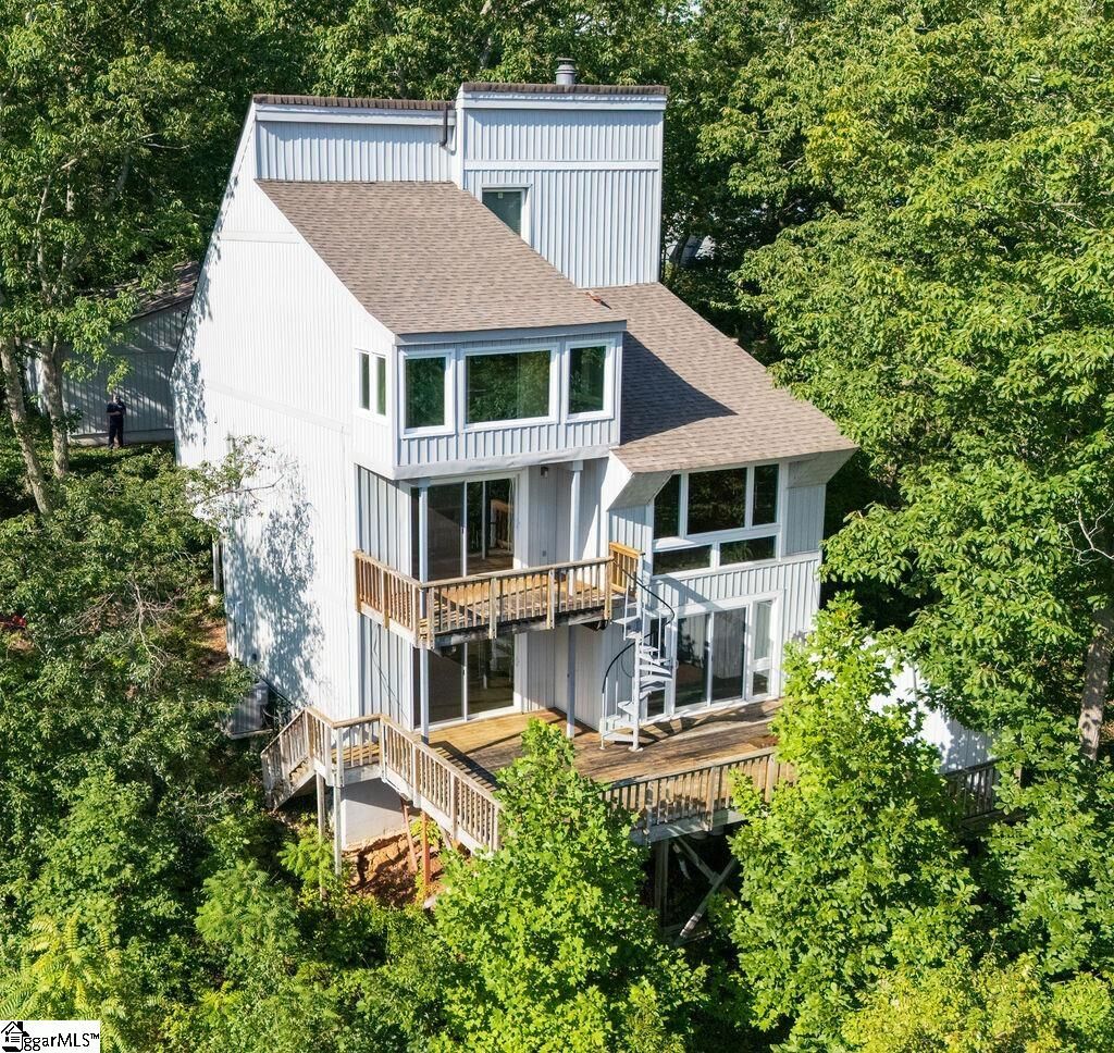 Property Photo:  14 Persimmon Lane  SC 29609 