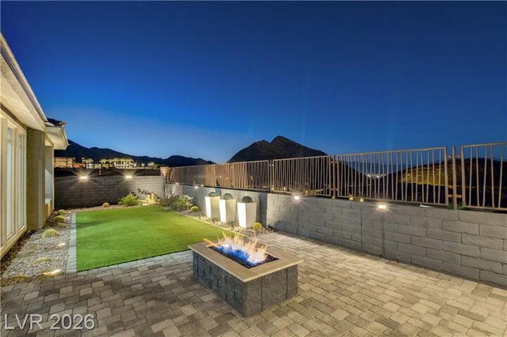 Property Photo: 2720 Free Formed Court NV 89138