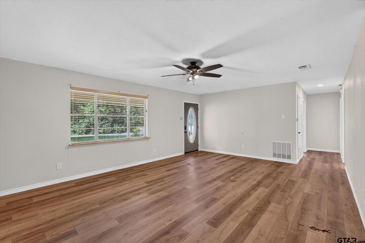 Property Photo: 387 Avenue D TX 75472