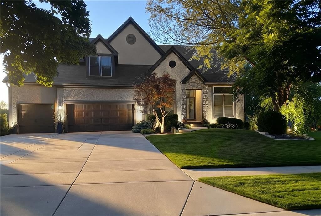 Property Photo:  7914 Darnell Lane  KS 66215 