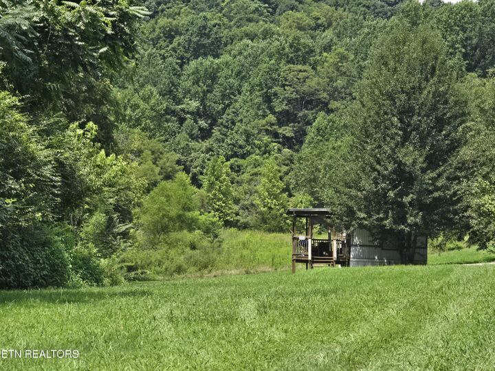 Property Photo: 2404 Old Highway 68 TN 37874
