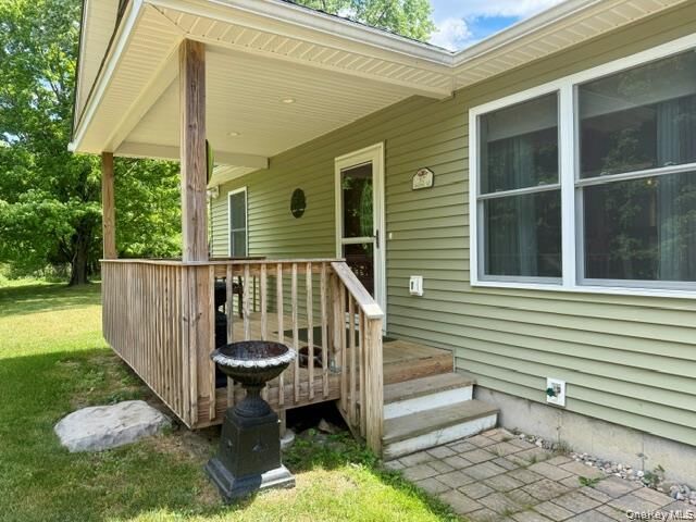 Property Photo: 517 Crescent Avenue NY 12528