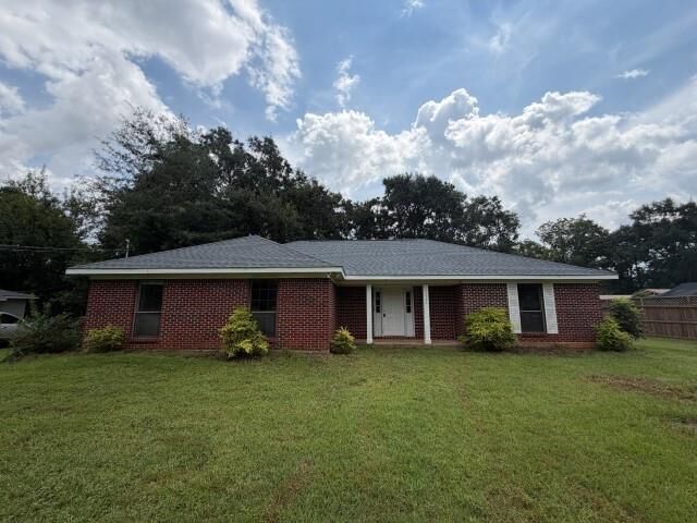 Property Photo:  22598 Rockwell Road  AL 36576 