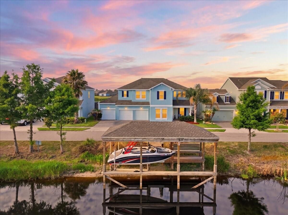 Property Photo: 343 Blue Cypress Drive FL 34736