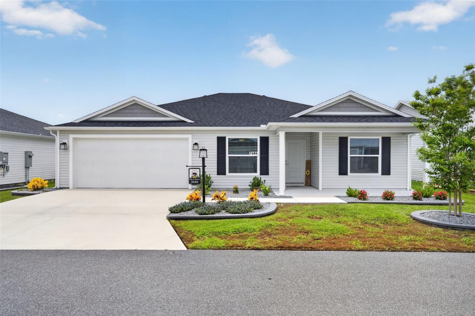 Property Photo: 7686 Woodley Terrace FL 34762