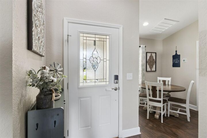 Property Photo:  925 Lochland Loop  FL 33830 