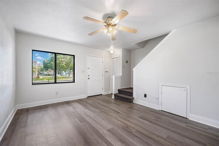 Property Photo: 12062 Tift Circle FL 32826