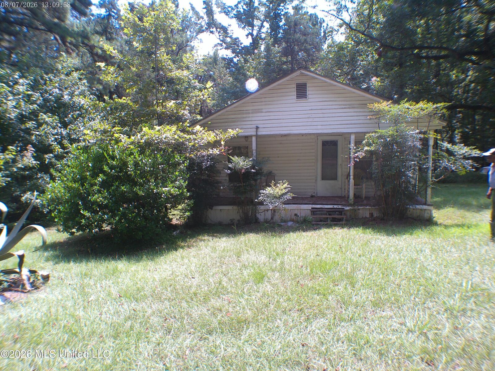 Property Photo:  2204 SE Old Hwy 18 No 2  MS 39086 
