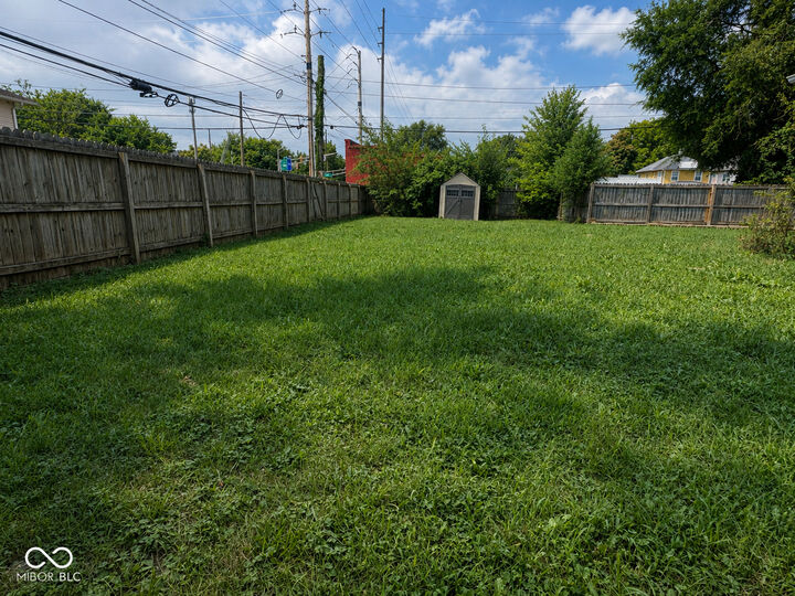 Property Photo: 520 E 30th Street IN 46205