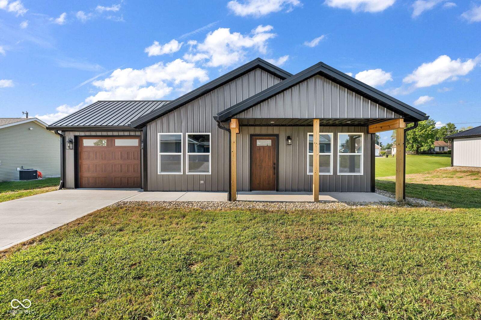 Property Photo: 406 E College Street IN 46105