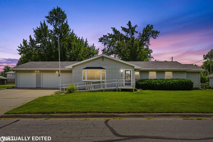 Property Photo: 102 Columbus Drive IA 50158