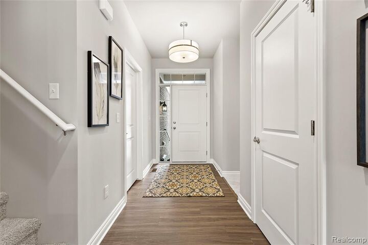 Property Photo: 9932 Crossview Trail 186 MI 48855