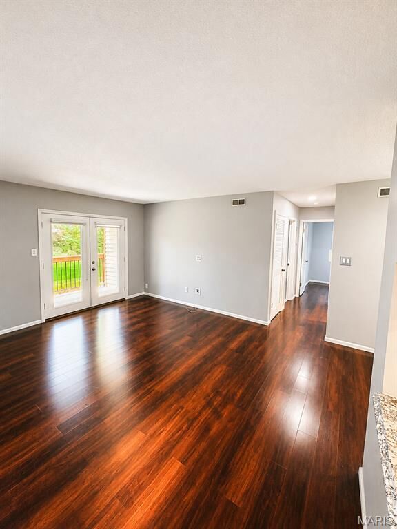 Property Photo: 6803 Cottage Grove Lane B MO 63129