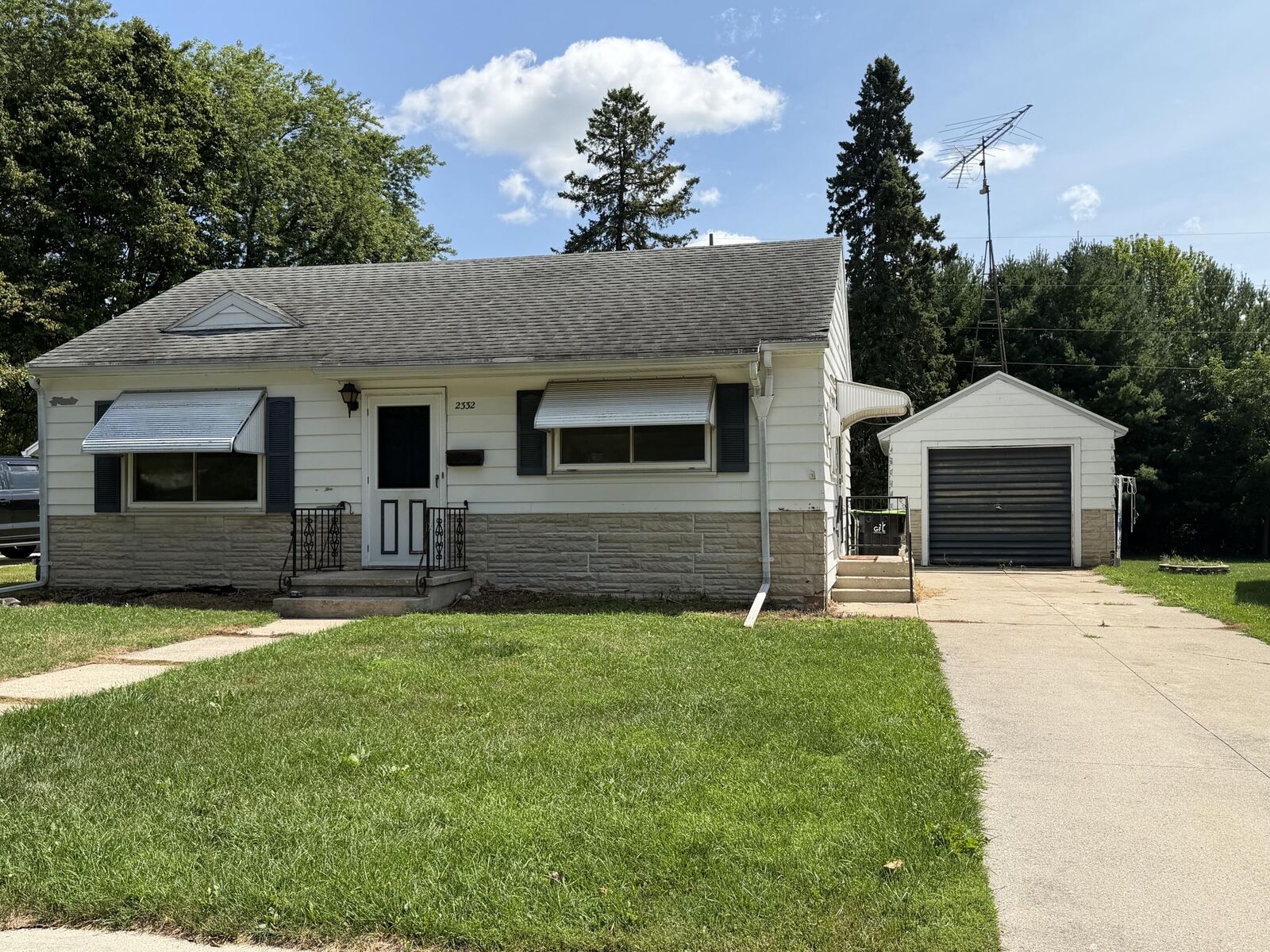 Property Photo: 2332 Van Buren St WI 53061
