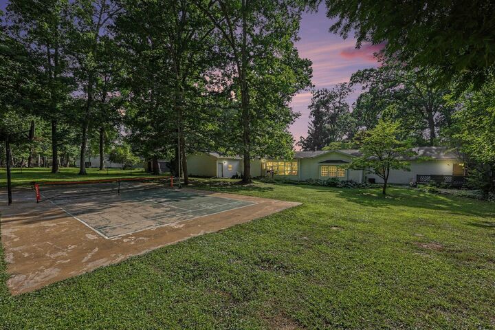 Property Photo:  215 Wickenham Drive  MI 49283 